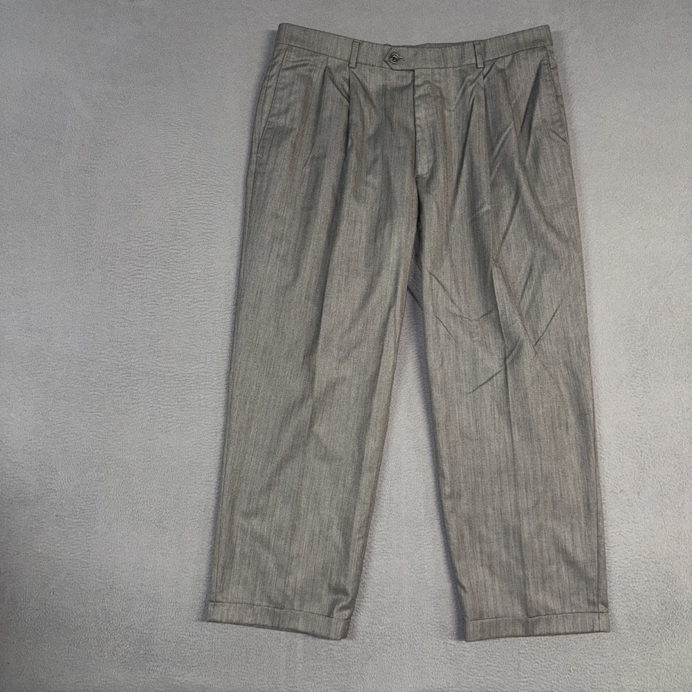 Haggar Pants Mens 38x29 Gray Heathered Straight Cuffed Pleated Herringbone Dress
